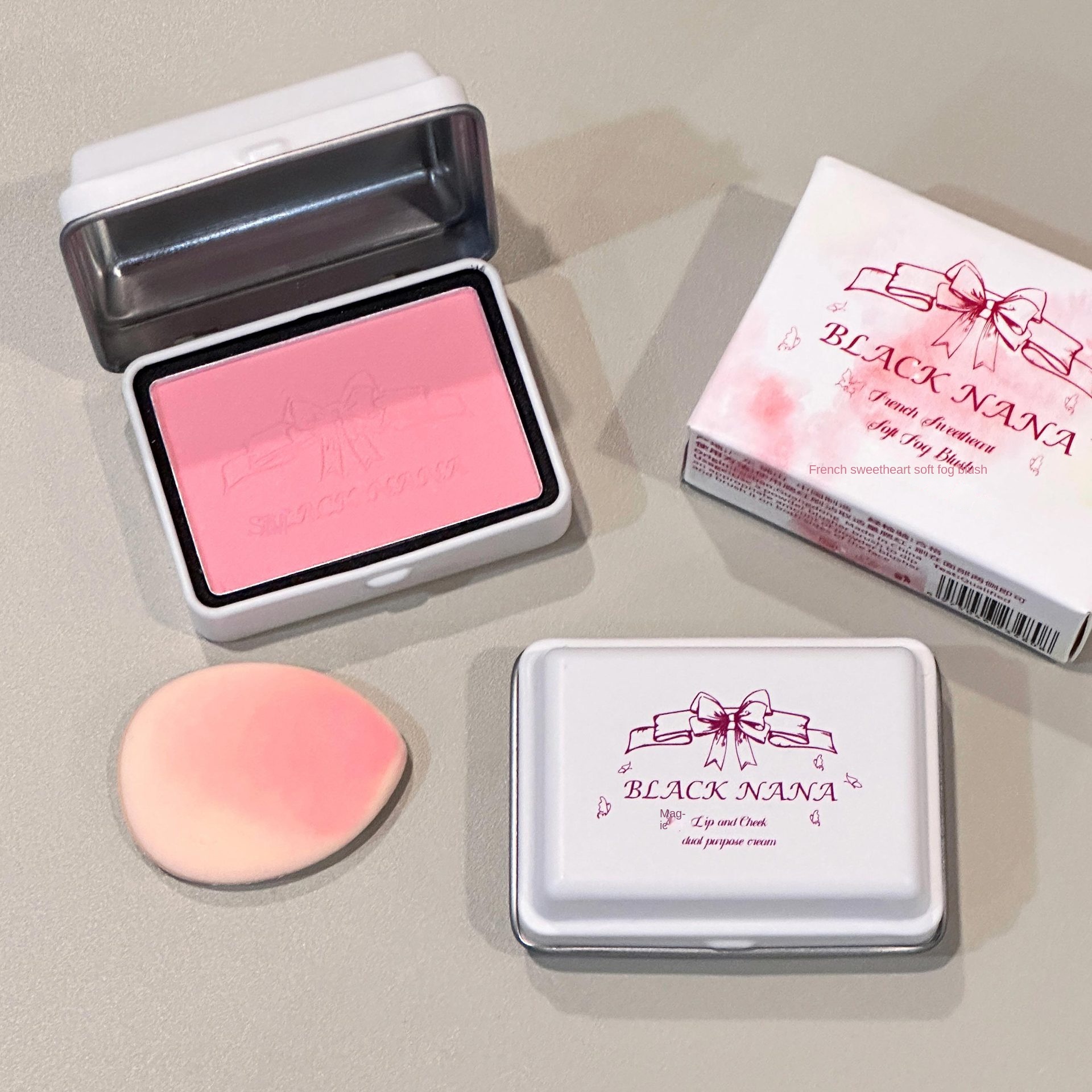 Peach Blush for Natural Makeup