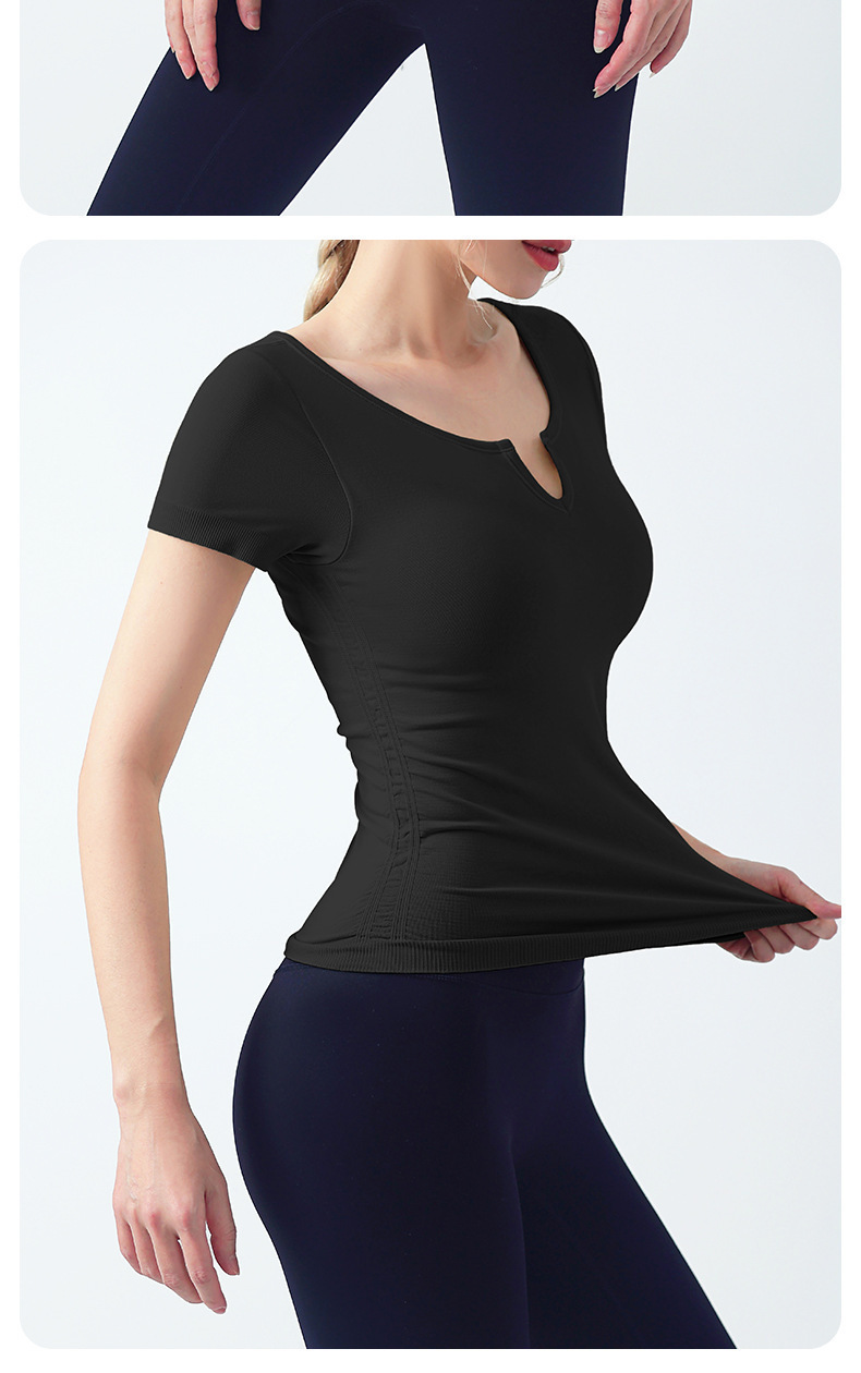 Slim Fit Yoga Top with Built-in Cups