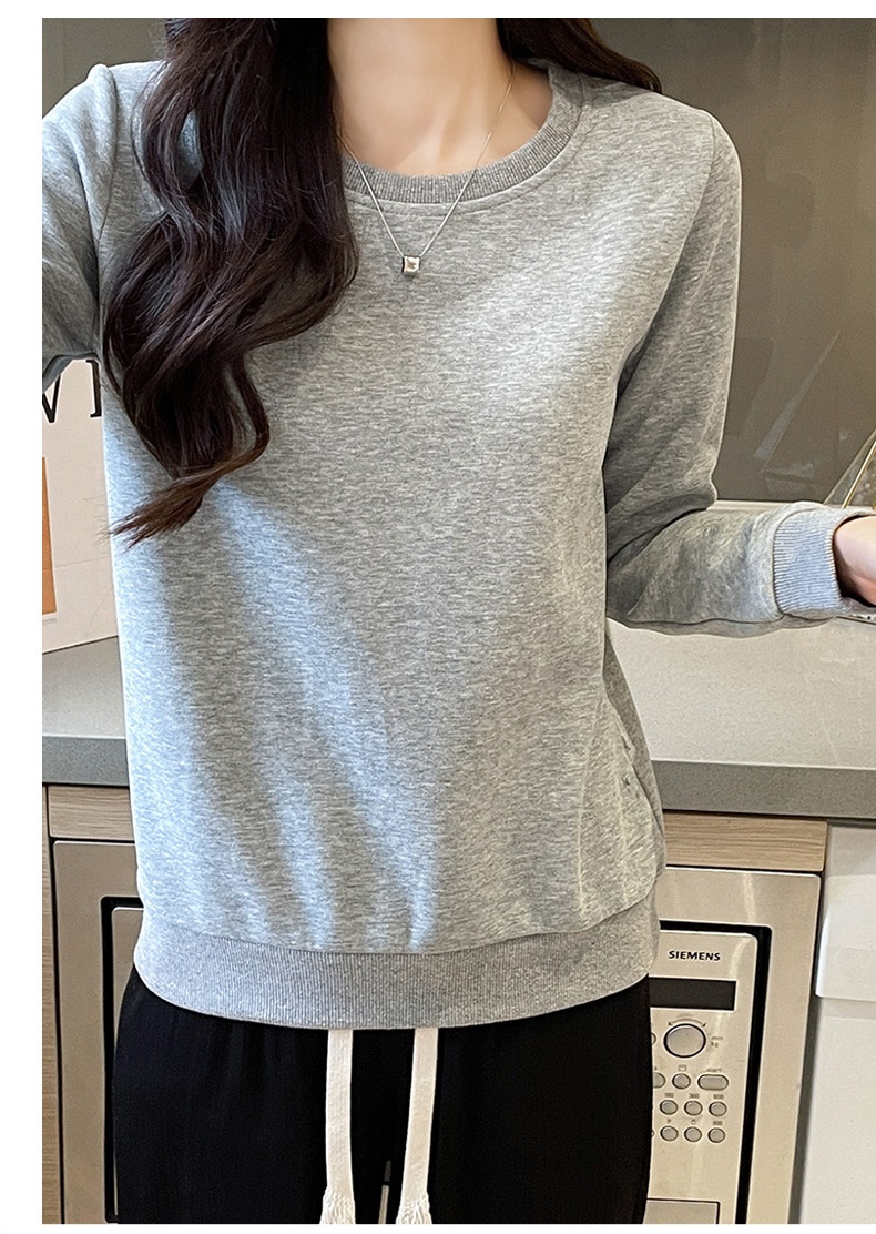 Cozy Knitwear Tops for Women