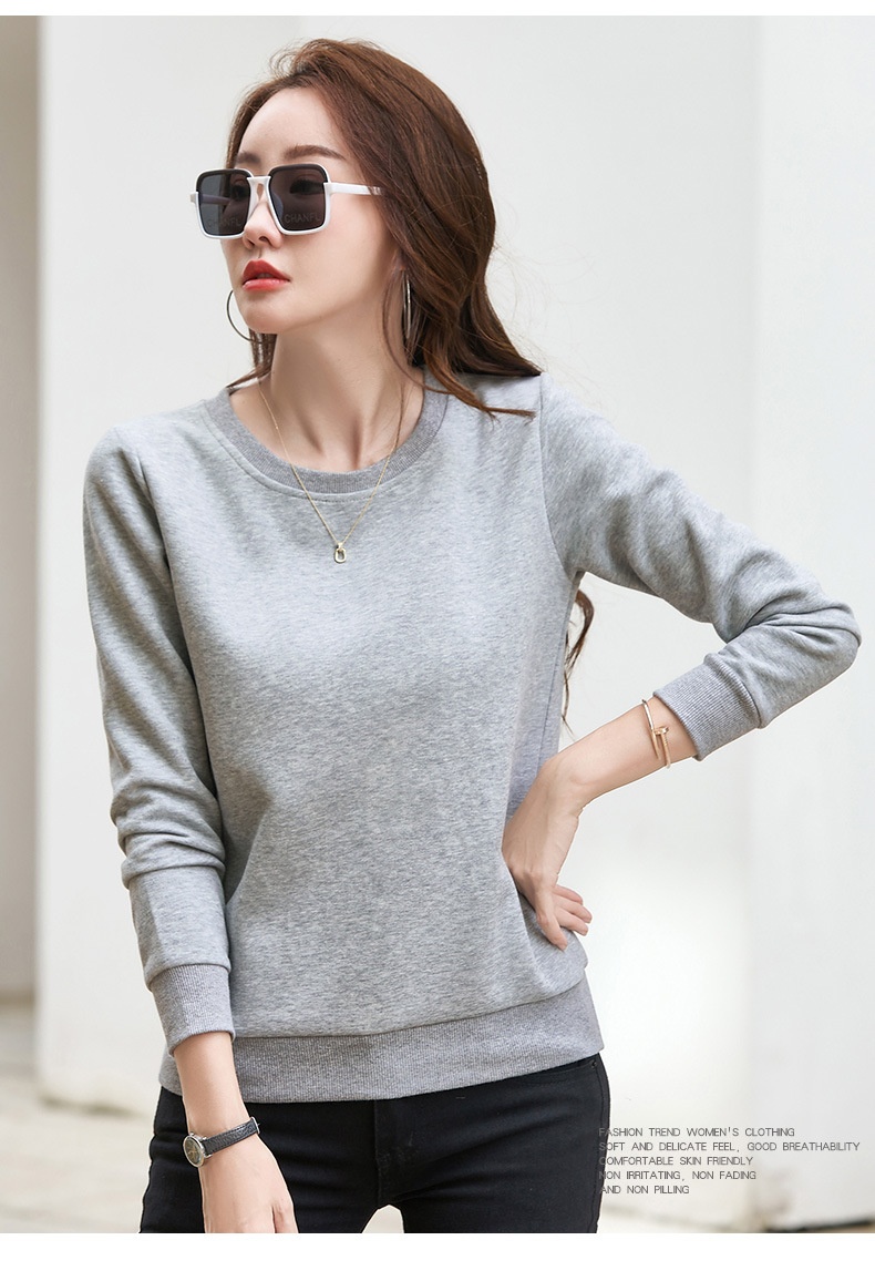 Cozy Women's Long Sleeve Sweatshirt