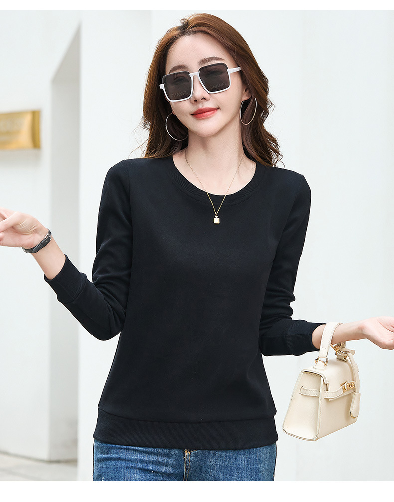Cozy Women's Long Sleeve Sweatshirt