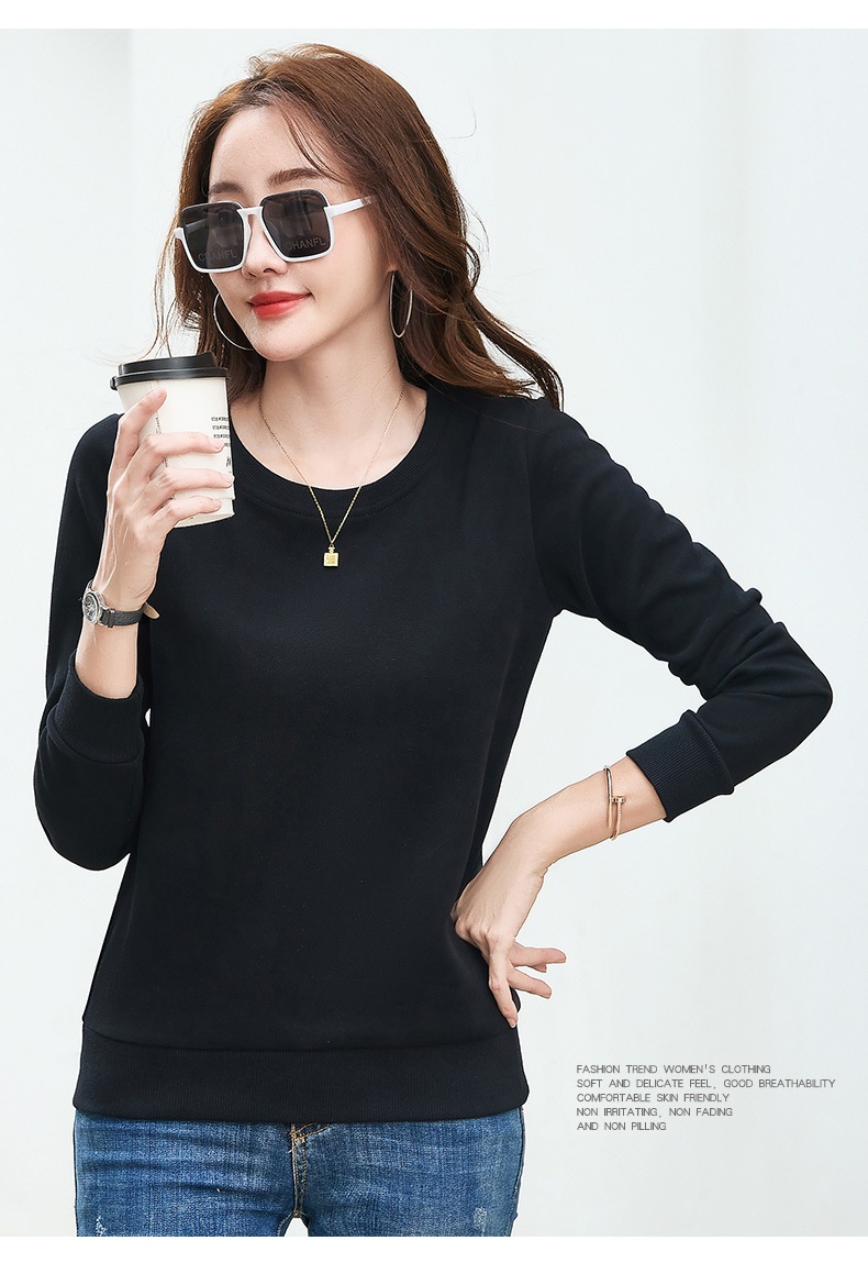 Cozy Women's Long Sleeve Sweatshirt