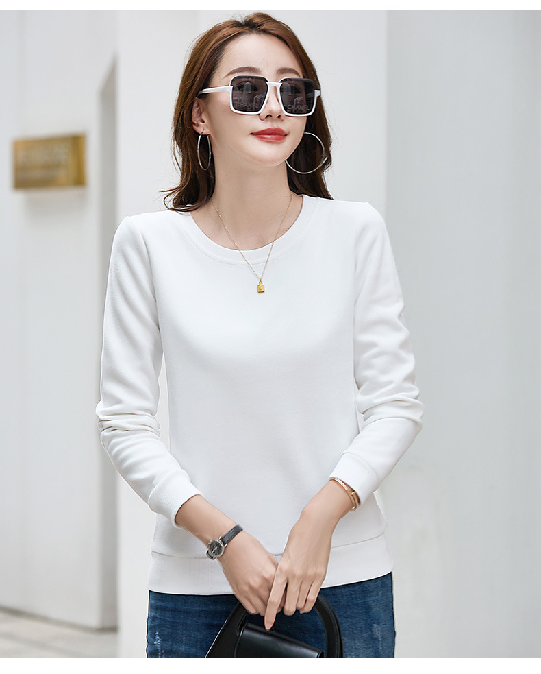 Cozy Women's Long Sleeve Sweatshirt