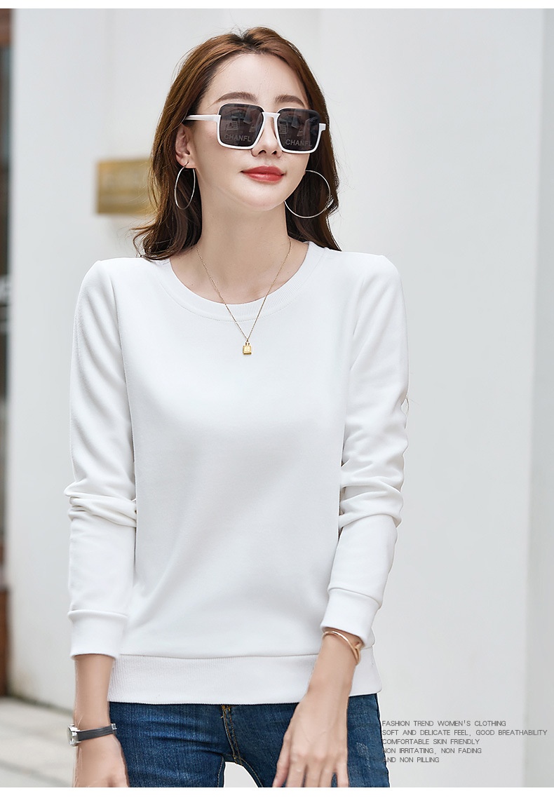 Cozy Women's Long Sleeve Sweatshirt