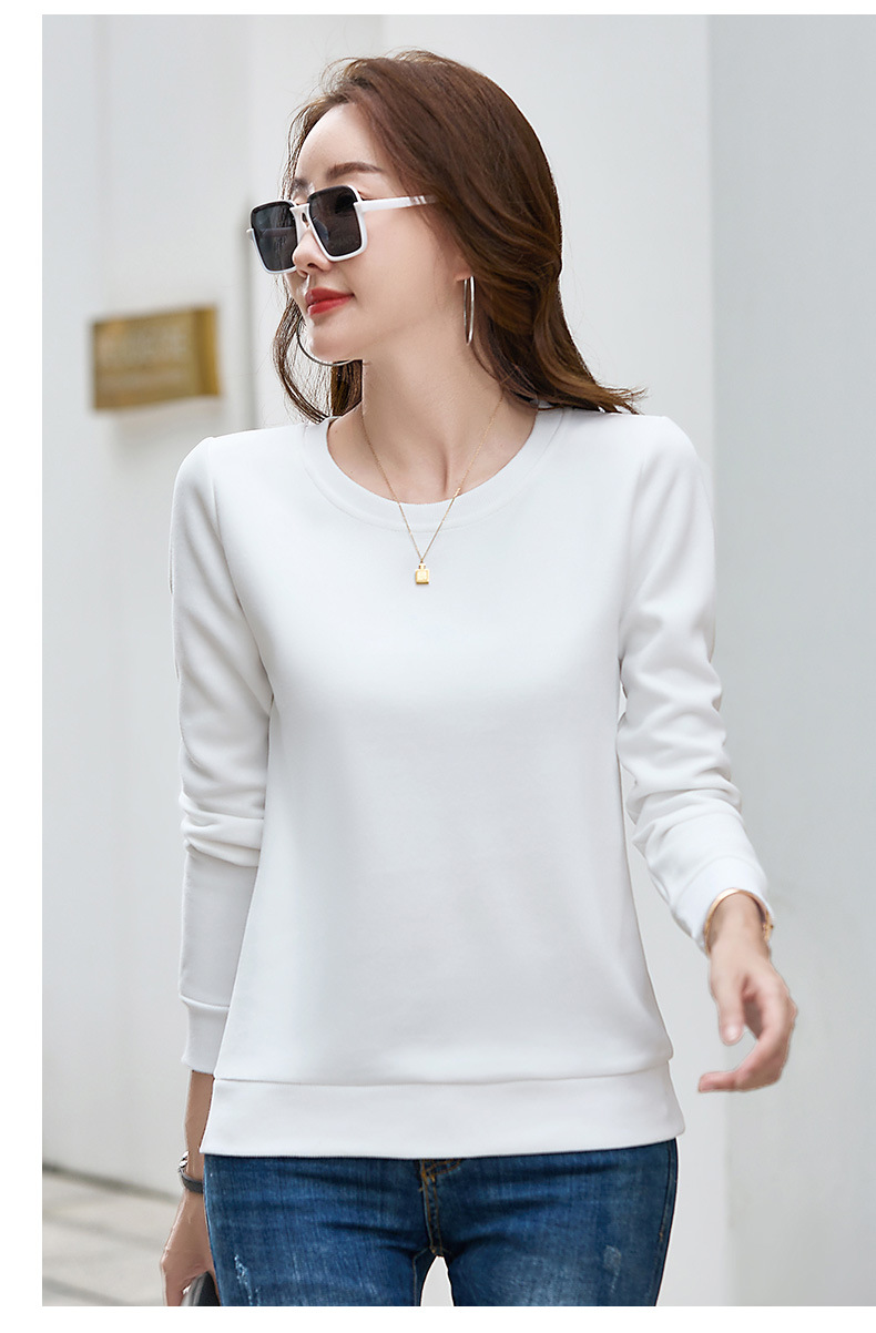 Cozy Women's Long Sleeve Sweatshirt