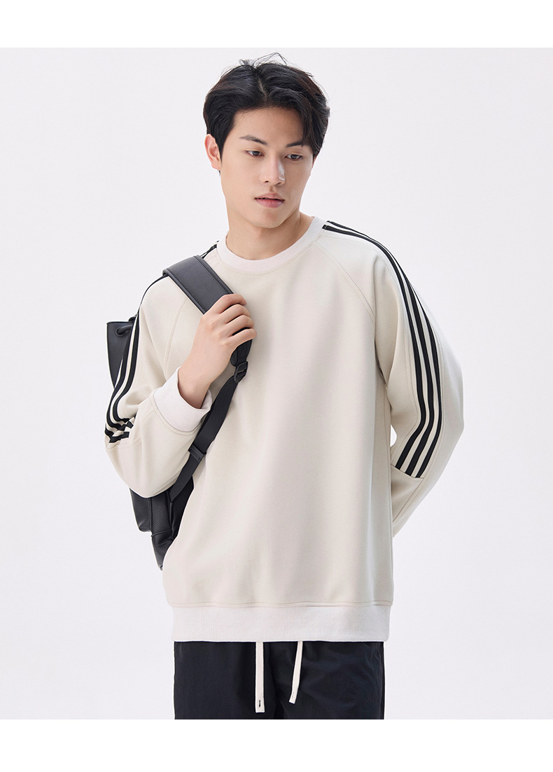 Autumn and Winter New Striped Round Neck Sweatshirt for Men, Loose Comfortable Casual Couple Style