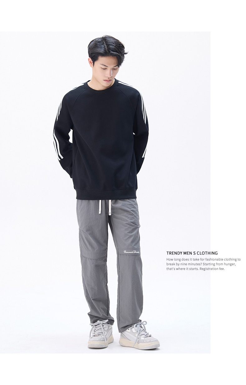 Autumn and Winter New Striped Round Neck Sweatshirt for Men, Loose Comfortable Casual Couple Style