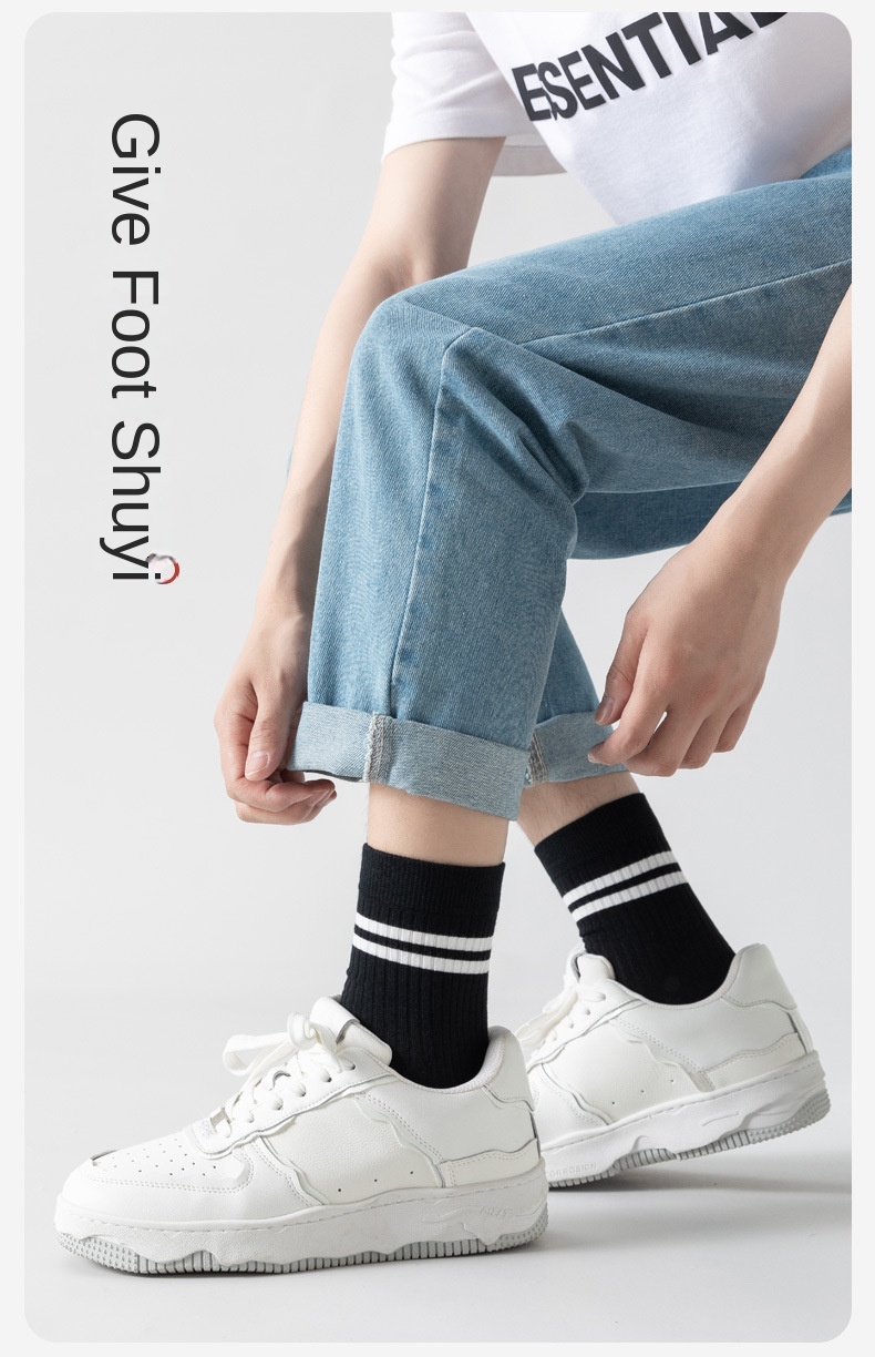 Men's Breathable Cotton Mid-Calf Socks